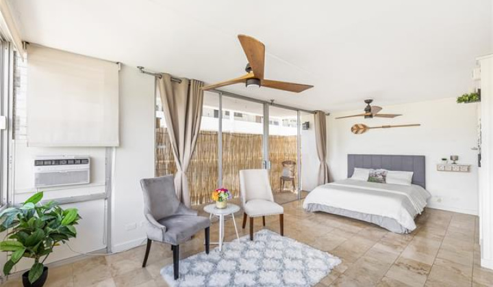 2415 Ala Wai Boulevard,Honolulu,Hawaii,96815,1 Bedroom Bedrooms,1 BathroomBathrooms,Condo/Townhouse,Ala Wai,12,18266122