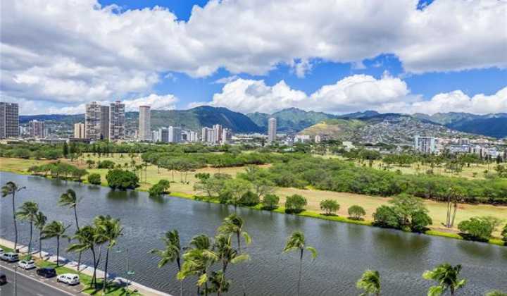 2415 Ala Wai Boulevard,Honolulu,Hawaii,96815,1 Bedroom Bedrooms,1 BathroomBathrooms,Condo/Townhouse,Ala Wai,12,18266122