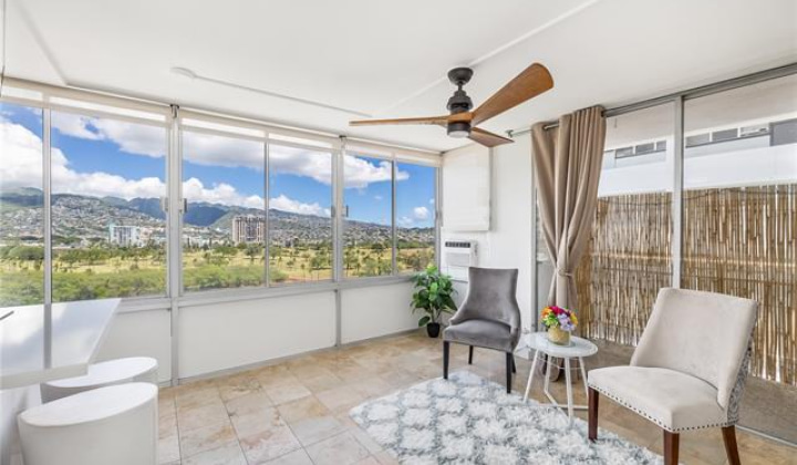 2415 Ala Wai Boulevard,Honolulu,Hawaii,96815,1 Bedroom Bedrooms,1 BathroomBathrooms,Condo/Townhouse,Ala Wai,12,18266122