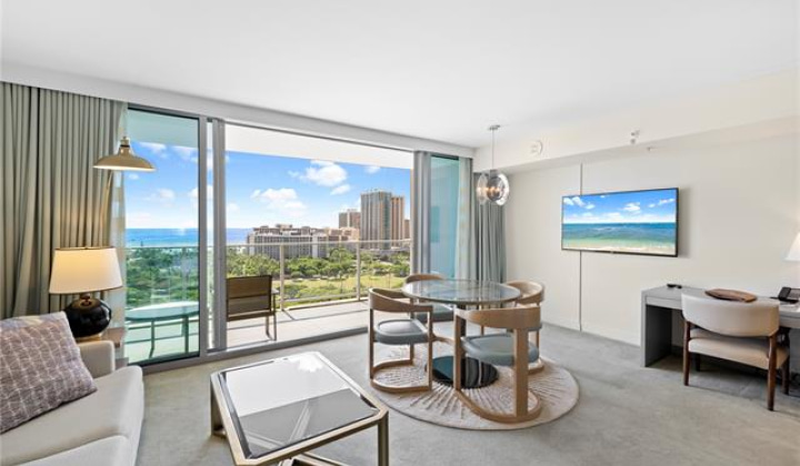 383 Kalaimoku Street,Honolulu,Hawaii,96815,1 Bedroom Bedrooms,1 BathroomBathrooms,Condo/Townhouse,Kalaimoku,19,18266200
