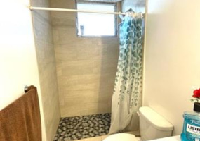 1420 Victoria Street,Honolulu,Hawaii,96822,2 ベッドルーム ベッドルーム,1 バスルームバスルーム,コンド / タウンハウス,Victoria,14,18266311