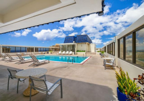 400 Hobron Lane,Honolulu,Hawaii,96815,1 Bedroom Bedrooms,1 BathroomBathrooms,Condo/Townhouse,Hobron,17,18266980