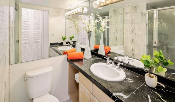 2600 Pualani Way,Honolulu,Hawaii,96815,2 Bedrooms Bedrooms,2 BathroomsBathrooms,Condo/Townhouse,Pualani,30,19429618