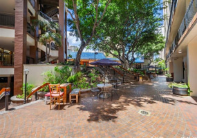 400 Hobron Lane,Honolulu,Hawaii,96815,1 Bedroom Bedrooms,1 BathroomBathrooms,Condo/Townhouse,Hobron,17,18266980