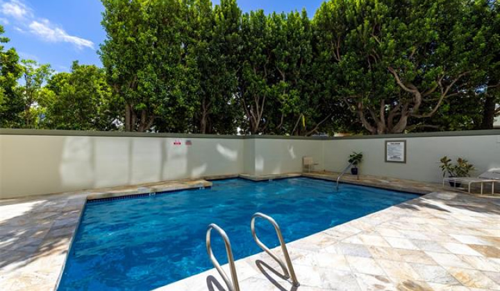 2600 Pualani Way,Honolulu,Hawaii,96815,2 Bedrooms Bedrooms,2 BathroomsBathrooms,Condo/Townhouse,Pualani,30,19429618