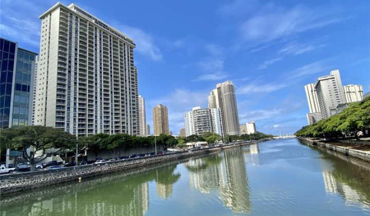 1717 Ala Wai Boulevard,Honolulu,Hawaii,96815,2 Bedrooms Bedrooms,2 BathroomsBathrooms,Condo/Townhouse,Ala Wai,16,19429677