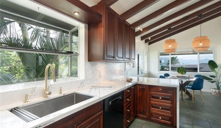 44-317 Kaneohe Bay Drive,Kaneohe,Hawaii,96744,4 Bedrooms Bedrooms,3 BathroomsBathrooms,Single family,Kaneohe Bay,18267541