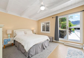 298 Moomuku Place,Honolulu,Hawaii,96825,10 Bedrooms Bedrooms,6 BathroomsBathrooms,Single family,Moomuku,18267692