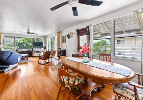 298 Moomuku Place,Honolulu,Hawaii,96825,10 Bedrooms Bedrooms,6 BathroomsBathrooms,Single family,Moomuku,18267692