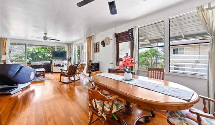 298 Moomuku Place,Honolulu,Hawaii,96825,10 Bedrooms Bedrooms,6 BathroomsBathrooms,Single family,Moomuku,18267692