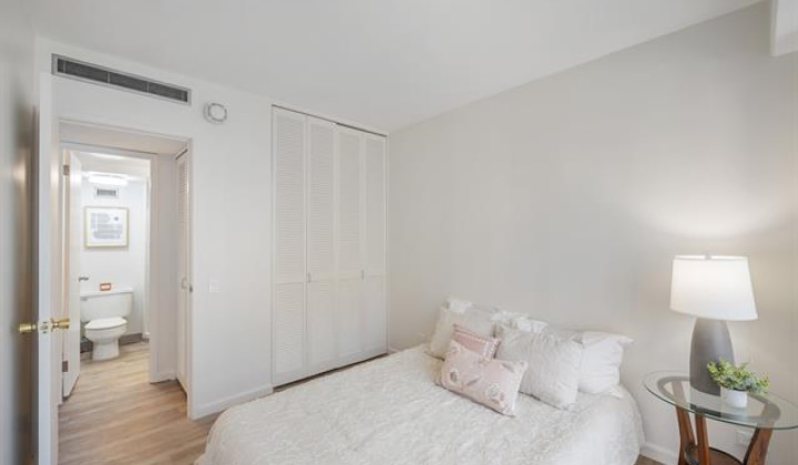 225 Queen Street,Honolulu,Hawaii,96813,2 Bedrooms Bedrooms,2 BathroomsBathrooms,Condo/Townhouse,Queen,19,18267841