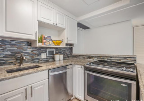 225 Queen Street,Honolulu,Hawaii,96813,2 Bedrooms Bedrooms,2 BathroomsBathrooms,Condo/Townhouse,Queen,19,18267841