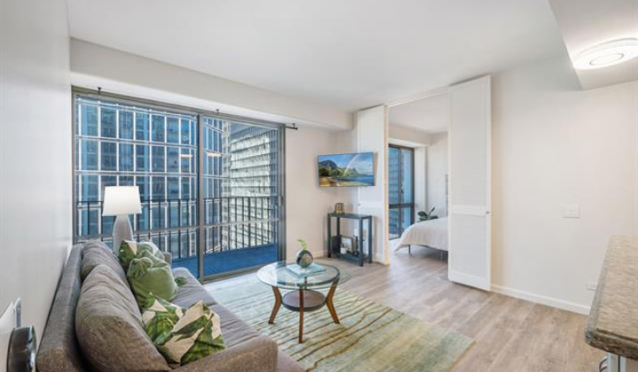 225 Queen Street,Honolulu,Hawaii,96813,2 Bedrooms Bedrooms,2 BathroomsBathrooms,Condo/Townhouse,Queen,19,18267841