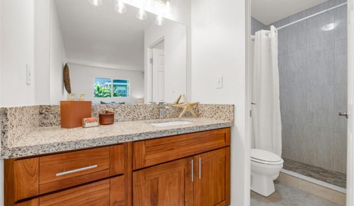 1371 Akiahala Place,Kailua,Hawaii,96734,4 Bedrooms Bedrooms,3 BathroomsBathrooms,Single family,Akiahala,18268162