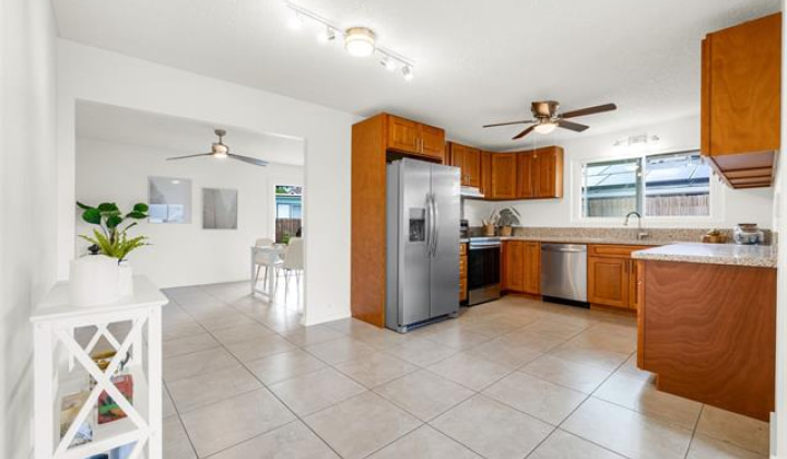 1371 Akiahala Place,Kailua,Hawaii,96734,4 Bedrooms Bedrooms,3 BathroomsBathrooms,Single family,Akiahala,18268162