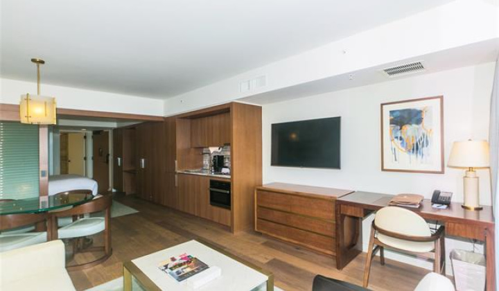 2139 Kuhio Avenue,Honolulu,Hawaii,96815,1 BathroomBathrooms,Condo/Townhouse,Kuhio,18,18268388