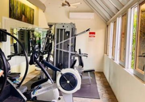 500 University Avenue,Honolulu,Hawaii,96826,1 Bedroom Bedrooms,1 BathroomBathrooms,Condo/Townhouse,University,22,18268727