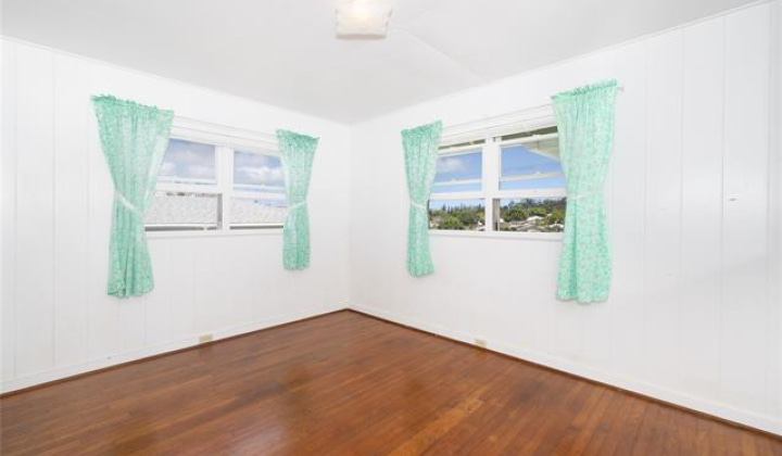 1042 Hui Street,Kailua,Hawaii,96734,4 Bedrooms Bedrooms,2 BathroomsBathrooms,Single family,Hui,18269020