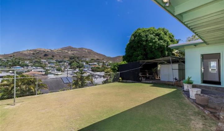 1042 Hui Street,Kailua,Hawaii,96734,4 Bedrooms Bedrooms,2 BathroomsBathrooms,Single family,Hui,18269020