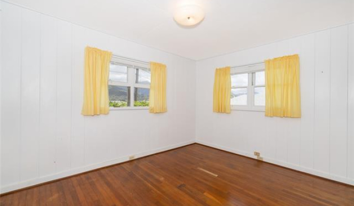 1042 Hui Street,Kailua,Hawaii,96734,4 Bedrooms Bedrooms,2 BathroomsBathrooms,Single family,Hui,18269020