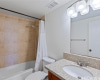 2333 Kapiolani Boulevard,Honolulu,Hawaii,96826,2 Bedrooms Bedrooms,2 BathroomsBathrooms,Condo/Townhouse,Kapiolani,8,18270861