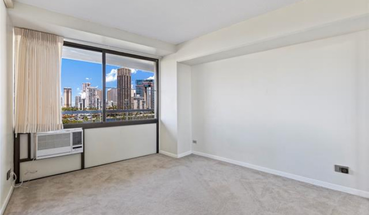2333 Kapiolani Boulevard,Honolulu,Hawaii,96826,2 Bedrooms Bedrooms,2 BathroomsBathrooms,Condo/Townhouse,Kapiolani,8,18270861