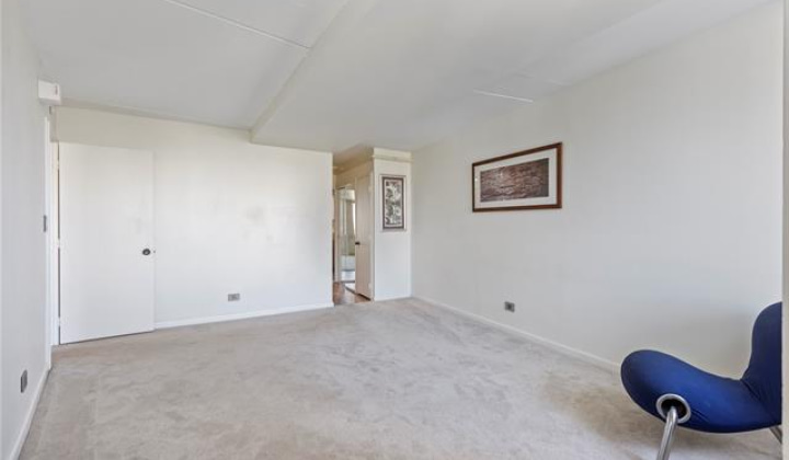 2333 Kapiolani Boulevard,Honolulu,Hawaii,96826,2 Bedrooms Bedrooms,2 BathroomsBathrooms,Condo/Townhouse,Kapiolani,8,18270861