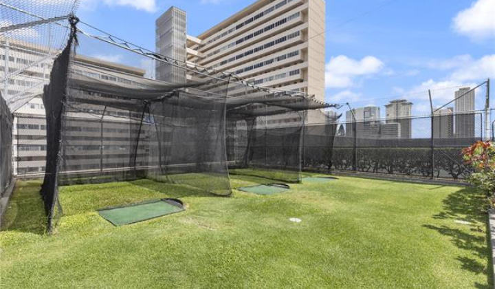 2333 Kapiolani Boulevard,Honolulu,Hawaii,96826,2 Bedrooms Bedrooms,2 BathroomsBathrooms,Condo/Townhouse,Kapiolani,8,18270861
