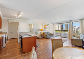 2333 Kapiolani Boulevard,Honolulu,Hawaii,96826,2 Bedrooms Bedrooms,2 BathroomsBathrooms,Condo/Townhouse,Kapiolani,8,18270861