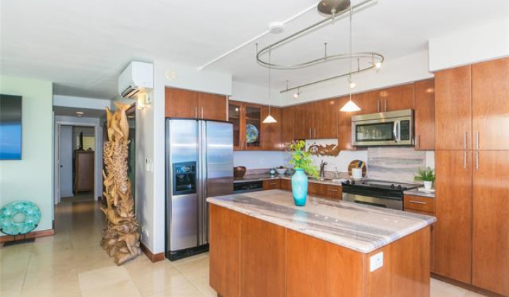 2801 Coconut Avenue,Honolulu,Hawaii,96815,2 ベッドルーム ベッドルーム,2 バスルームバスルーム,コンド / タウンハウス,Coconut,6,18270942