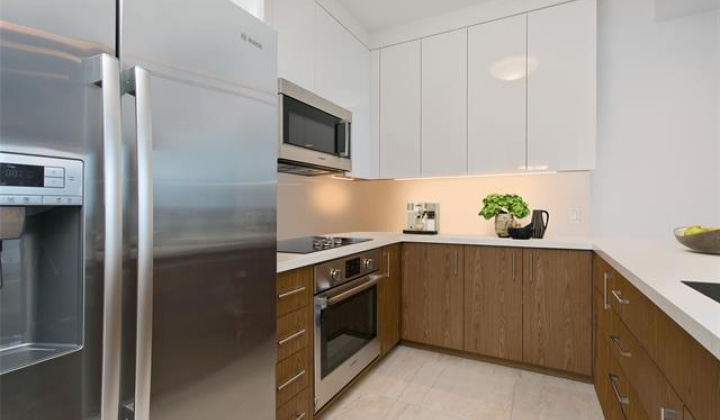 629 Keeaumoku Street,Honolulu,Hawaii,96814,2 Bedrooms Bedrooms,2 BathroomsBathrooms,Condo/Townhouse,Keeaumoku,37,18271122