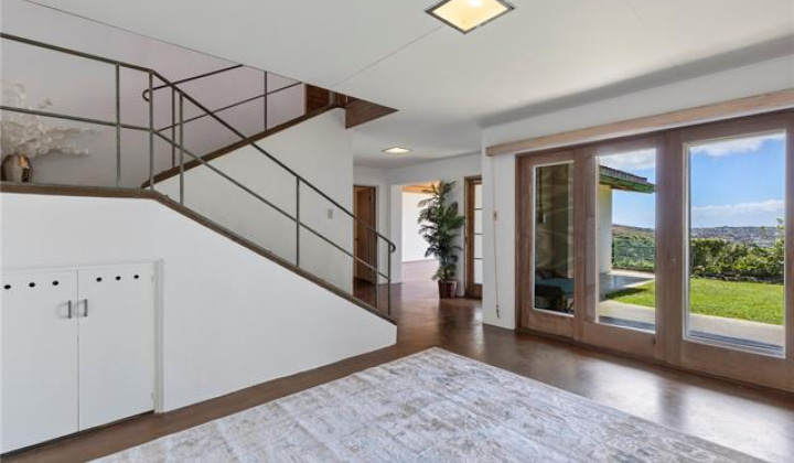 2326 Sonoma Street,Honolulu,Hawaii,96822,5 Bedrooms Bedrooms,4 BathroomsBathrooms,Single family,Sonoma,18271471