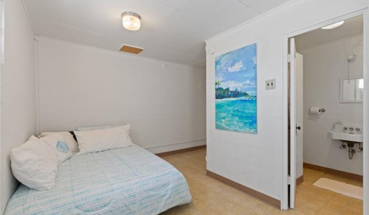 2326 Sonoma Street,Honolulu,Hawaii,96822,5 Bedrooms Bedrooms,4 BathroomsBathrooms,Single family,Sonoma,18271471