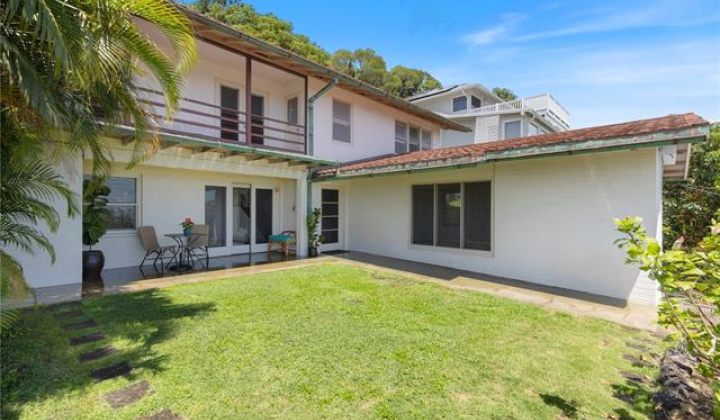 2326 Sonoma Street,Honolulu,Hawaii,96822,5 Bedrooms Bedrooms,4 BathroomsBathrooms,Single family,Sonoma,18271471
