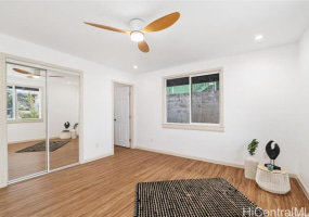 1582 Laulani Street,Honolulu,Hawaii,96819,3 ベッドルーム ベッドルーム,2 バスルームバスルーム,一戸建て,Laulani,18271517