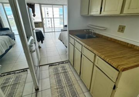 445 Seaside Avenue,Honolulu,Hawaii,96815,1 バスルームバスルーム,コンド / タウンハウス,Seaside,14,18271581