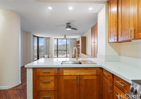 2101 Nuuanu Avenue,Honolulu,Hawaii,96817,3 ベッドルーム ベッドルーム,2 バスルームバスルーム,コンド / タウンハウス,Nuuanu,23,18272040