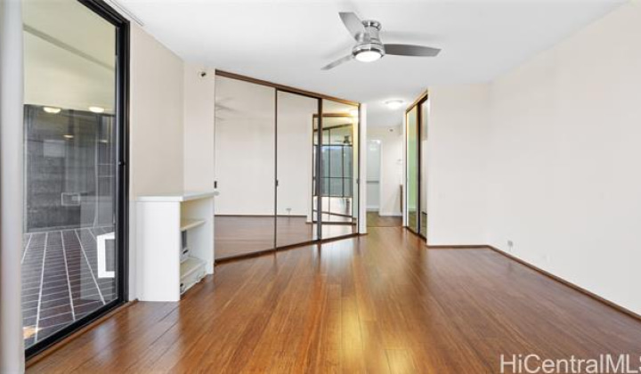 2101 Nuuanu Avenue,Honolulu,Hawaii,96817,3 ベッドルーム ベッドルーム,2 バスルームバスルーム,コンド / タウンハウス,Nuuanu,23,18272040