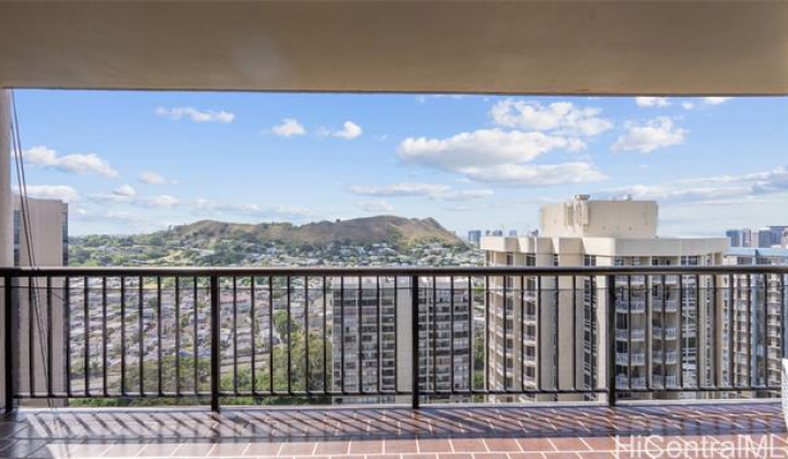 2101 Nuuanu Avenue,Honolulu,Hawaii,96817,3 ベッドルーム ベッドルーム,2 バスルームバスルーム,コンド / タウンハウス,Nuuanu,23,18272040