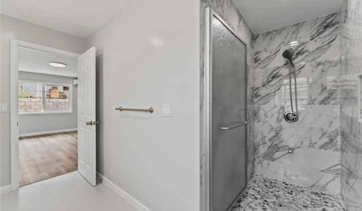 1007 Wiliki Drive,Honolulu,Hawaii,96818,6 Bedrooms Bedrooms,4 BathroomsBathrooms,Single family,Wiliki,18272731