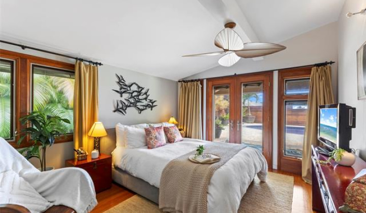 2055 Alihilani Place,Honolulu,Hawaii,96822,4 ベッドルーム ベッドルーム,5 バスルームバスルーム,一戸建て,Alihilani,18730081