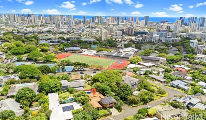 2055 Alihilani Place,Honolulu,Hawaii,96822,4 ベッドルーム ベッドルーム,5 バスルームバスルーム,一戸建て,Alihilani,18730081