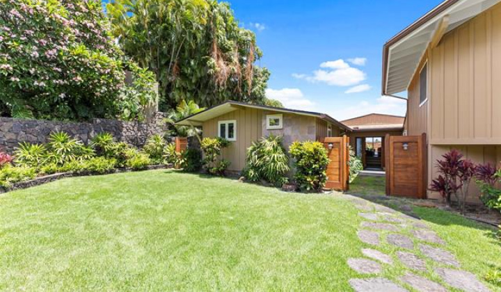 2055 Alihilani Place,Honolulu,Hawaii,96822,4 ベッドルーム ベッドルーム,5 バスルームバスルーム,一戸建て,Alihilani,18730081