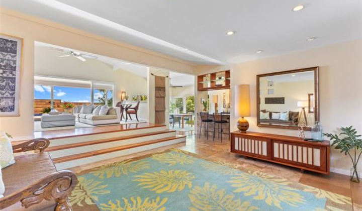 2055 Alihilani Place,Honolulu,Hawaii,96822,4 ベッドルーム ベッドルーム,5 バスルームバスルーム,一戸建て,Alihilani,18730081