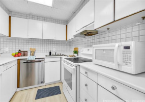 311 Ohua Avenue,Honolulu,Hawaii,96815,2 ベッドルーム ベッドルーム,2 バスルームバスルーム,コンド / タウンハウス,Ohua,12,18272864