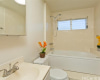 725 Walea Place,Honolulu,Hawaii,96817,4 ベッドルーム ベッドルーム,2 バスルームバスルーム,一戸建て,Walea,18272946