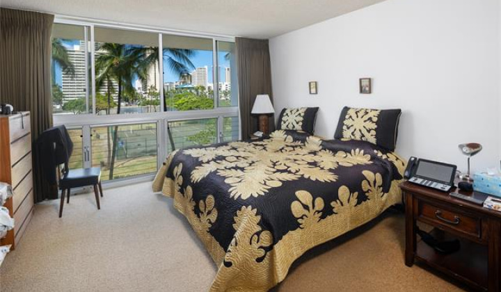 500 大学 Avenue,Honolulu,Hawaii,96826,3 ベッドルーム ベッドルーム,2 バスルームバスルーム,コンド / タウンハウス,University,3,19435991