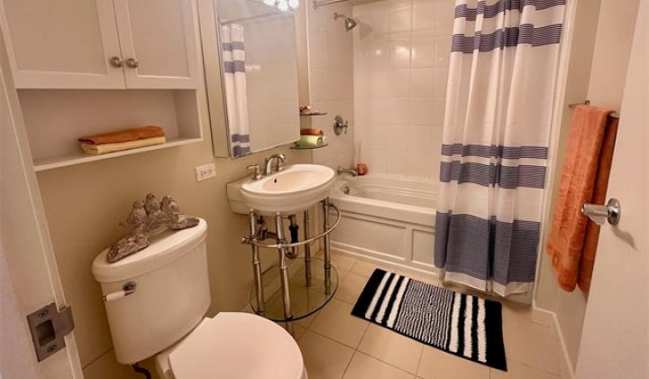 1288 Kapiolani Boulevard,Honolulu,Hawaii,96814,2 Bedrooms Bedrooms,2 BathroomsBathrooms,Condo/Townhouse,Kapiolani,12,18273885