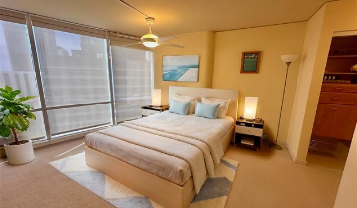 1288 Kapiolani Boulevard,Honolulu,Hawaii,96814,2 Bedrooms Bedrooms,2 BathroomsBathrooms,Condo/Townhouse,Kapiolani,12,18273885