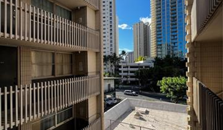 888 Kapiolani Boulevard,Honolulu,Hawaii,96813,2 ベッドルーム ベッドルーム,2 バスルームバスルーム,コンド / タウンハウス,Kapiolani,33,17853297